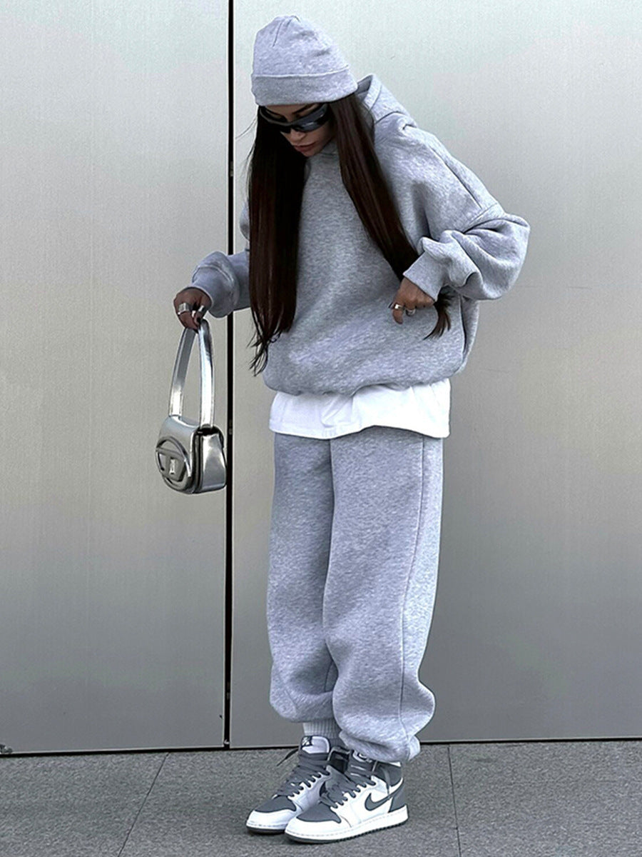 Felpa con cappuccio e pantaloni a gamba piccola set