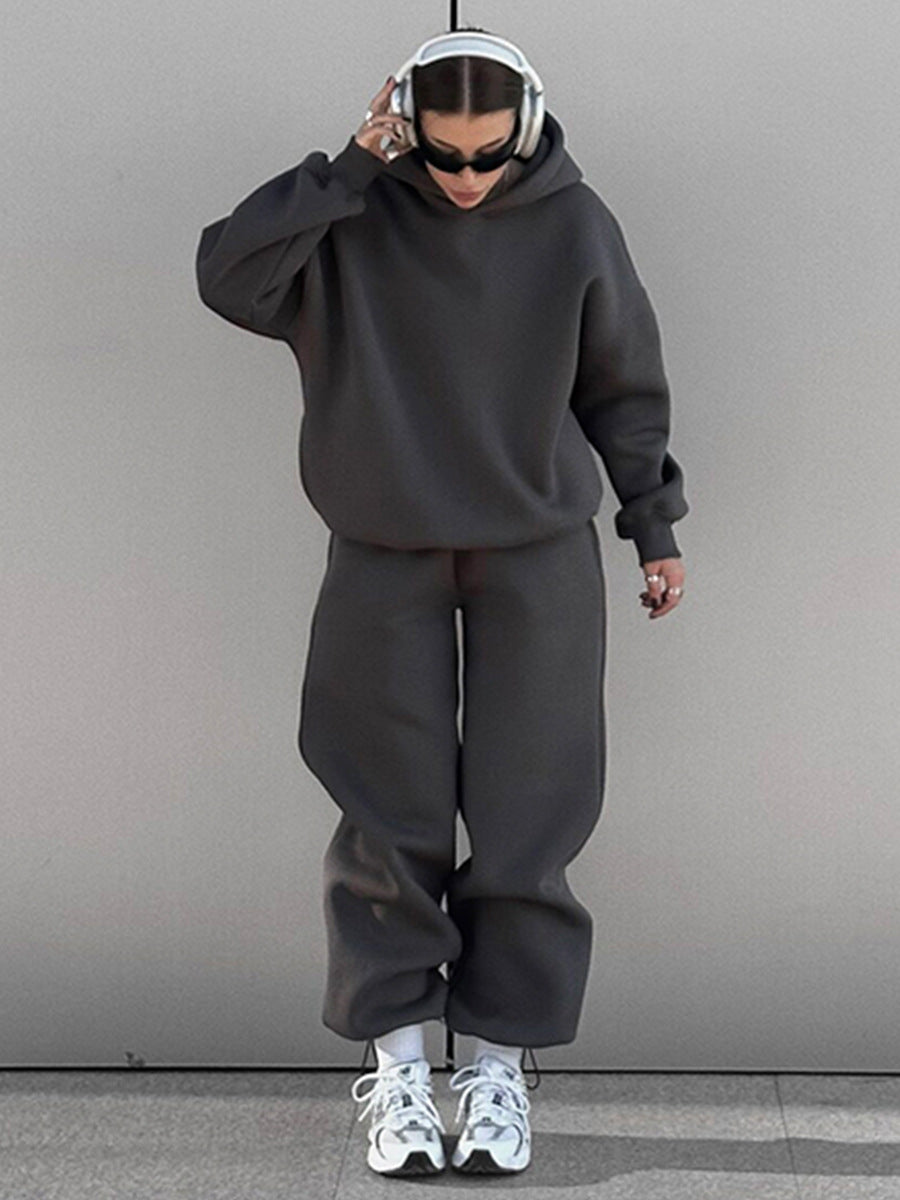 Felpa con cappuccio e pantaloni a gamba piccola set