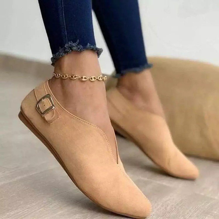 Scarpe singole da donna in pelle scamosciata con punta a punta