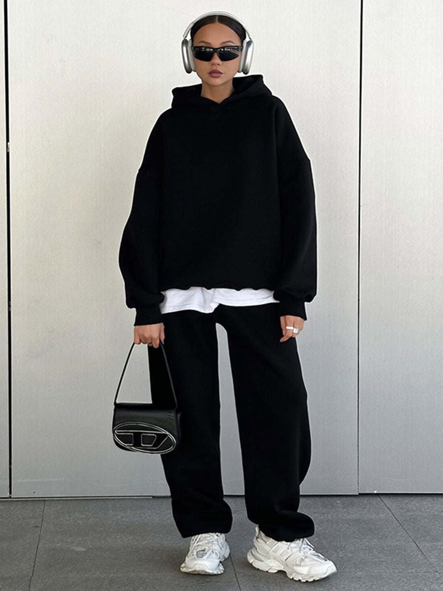 Felpa con cappuccio e pantaloni a gamba piccola set