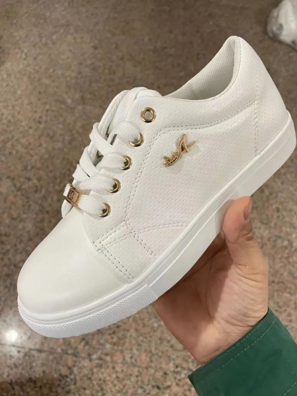 Scarpe da ginnastica stringate a punta tonda