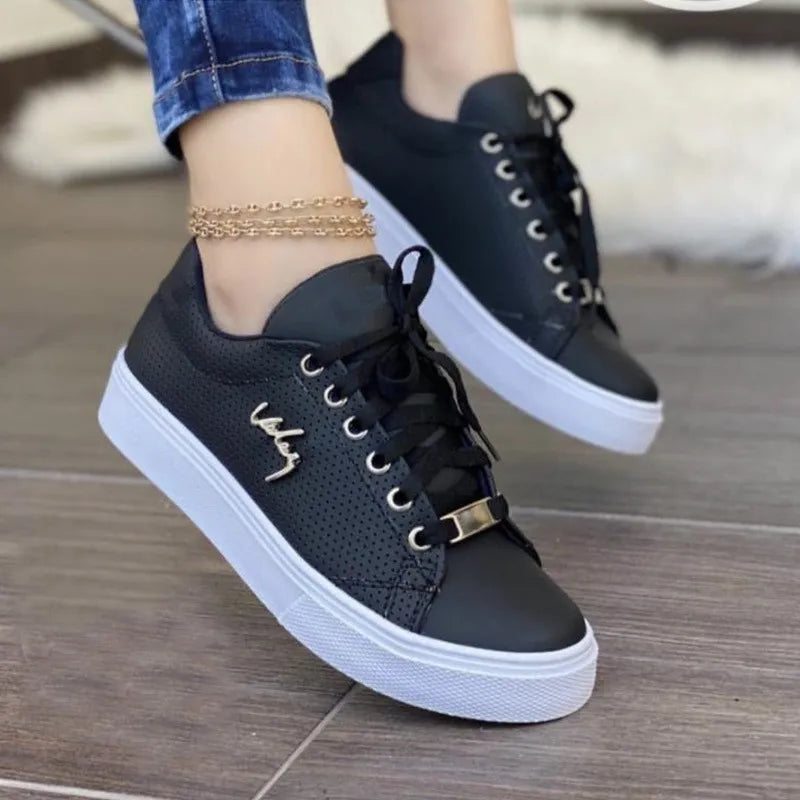 Scarpe da ginnastica stringate a punta tonda