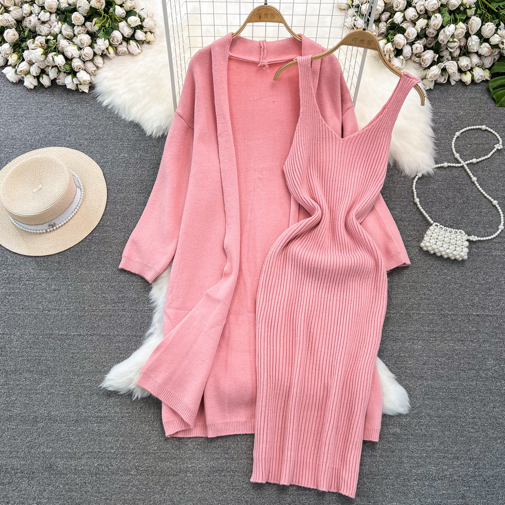 Completo due pezzi in maglia morbida e versatile, stile casual